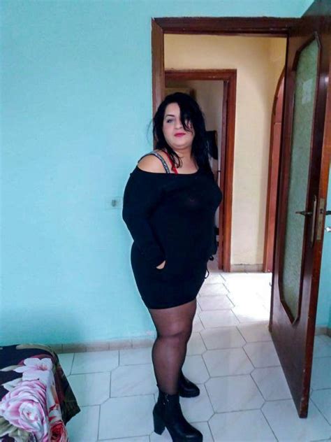 milf campania|Escort Napoli, Annunci Donna Cerca uomo 